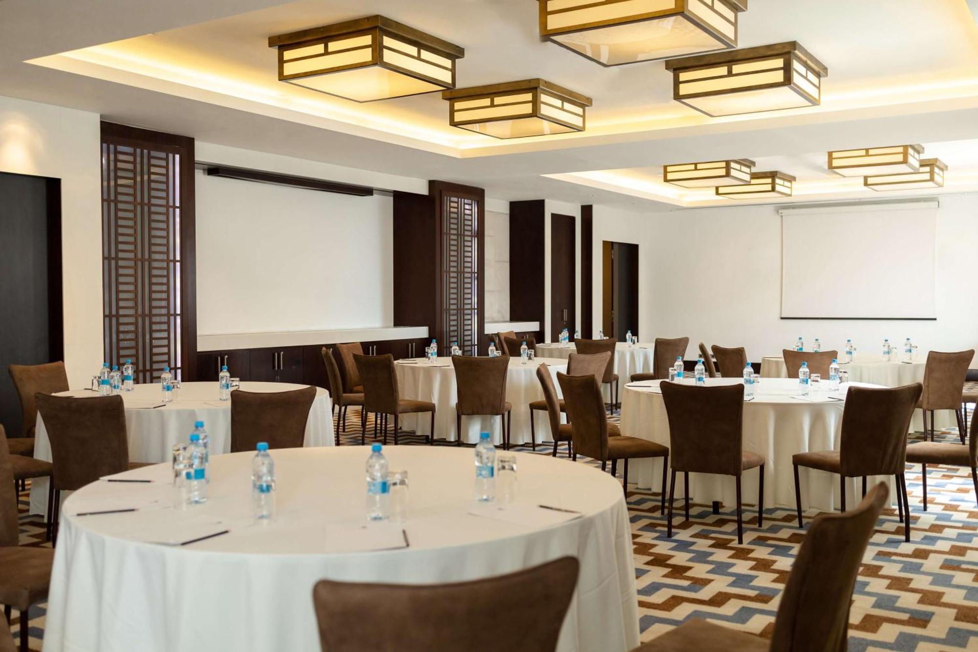 Hyatt Regency Douchanbé Extérieur photo